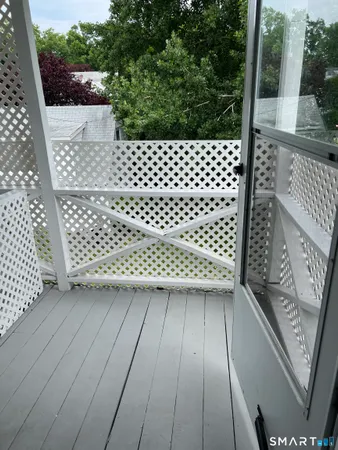 $2,400 | 104 Palmer Avenue, Unit 2, Stamford, CT 06902