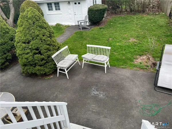 $2,400 | 104 Palmer Avenue, Unit 2, Stamford, CT 06902