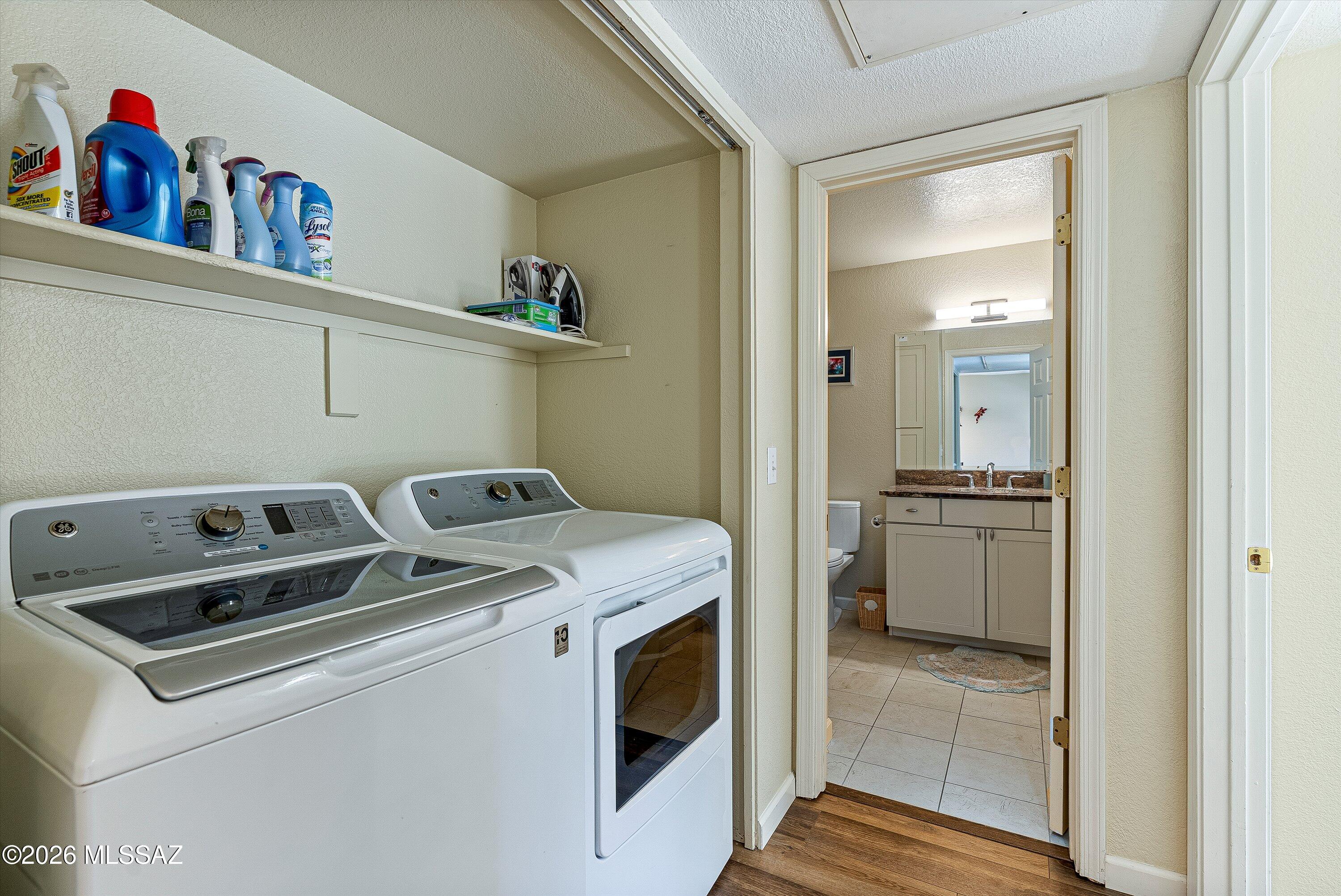 7255 East Snyder Road, Unit 2203 Tucson, AZ 85750 - Photo 23 of 32 Laundry area