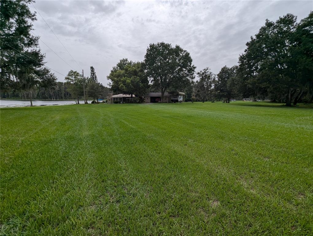 18302 Hanna Road Lutz, FL 33549 - Photo 36 of 58