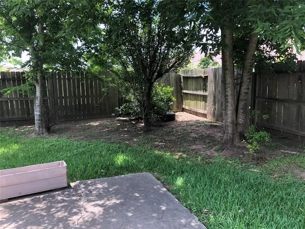 $2,200 | 5718 Silas Creek Court, Sugar Land, TX 77479