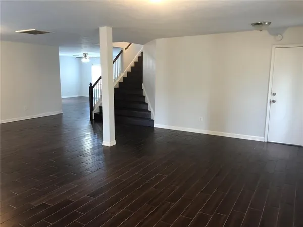 $2,200 | 5718 Silas Creek Court, Sugar Land, TX 77479