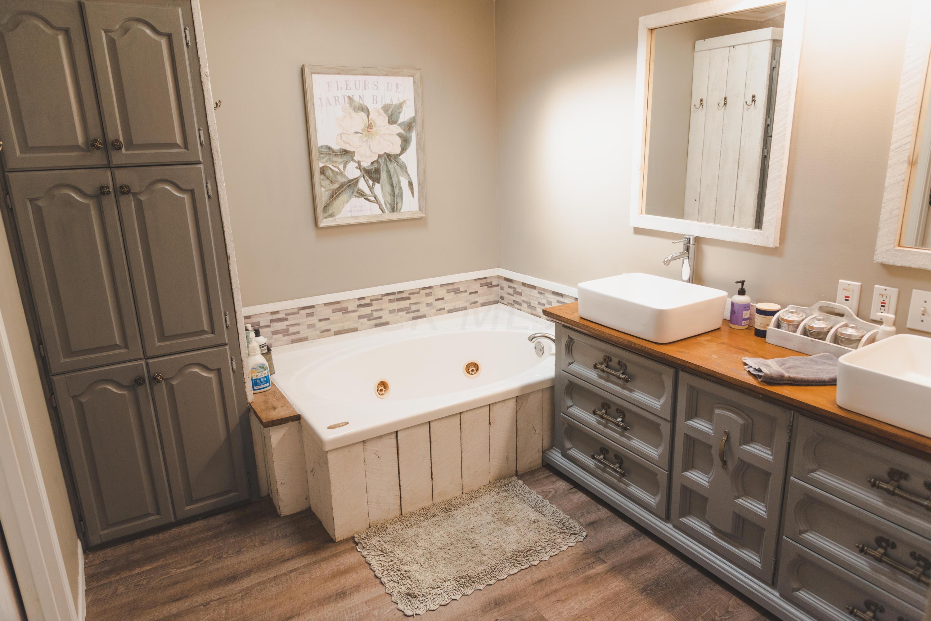 6751 Sharp Road Mount Vernon, OH 43050 - Photo 37 of 53 Gallery Image 37