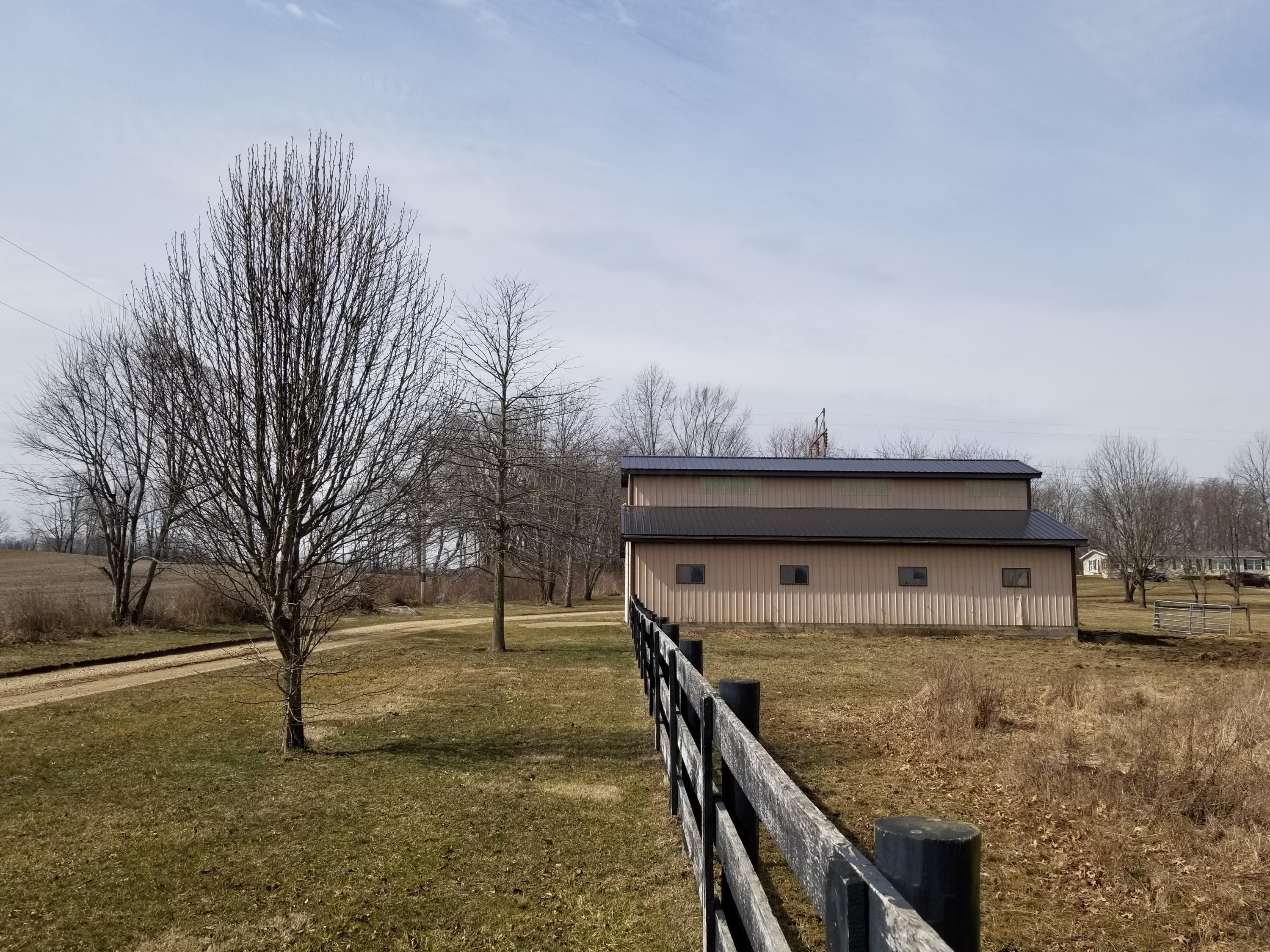 6751 Sharp Road Mount Vernon, OH 43050 - Photo 4 of 53 Gallery Image 4