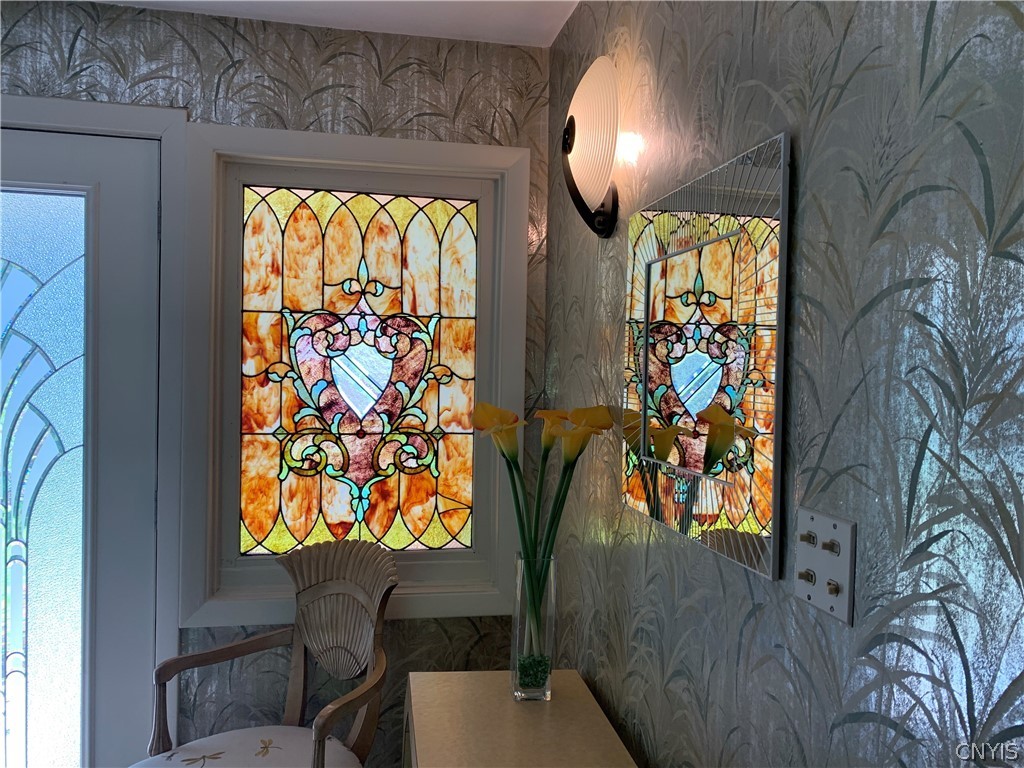 206 Deforest Road Syracuse, NY 13214 - Photo 4 of 49 Beautiful stained glass window will remain