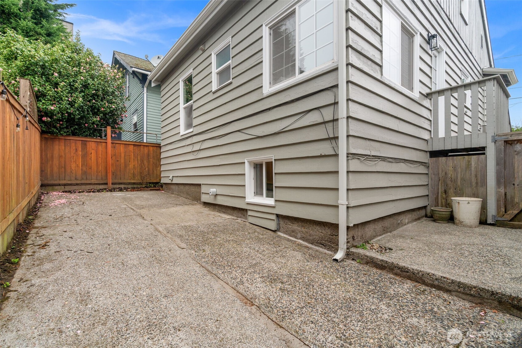 921 North 50th Street Seattle, WA 98103 - Photo 32 of 32