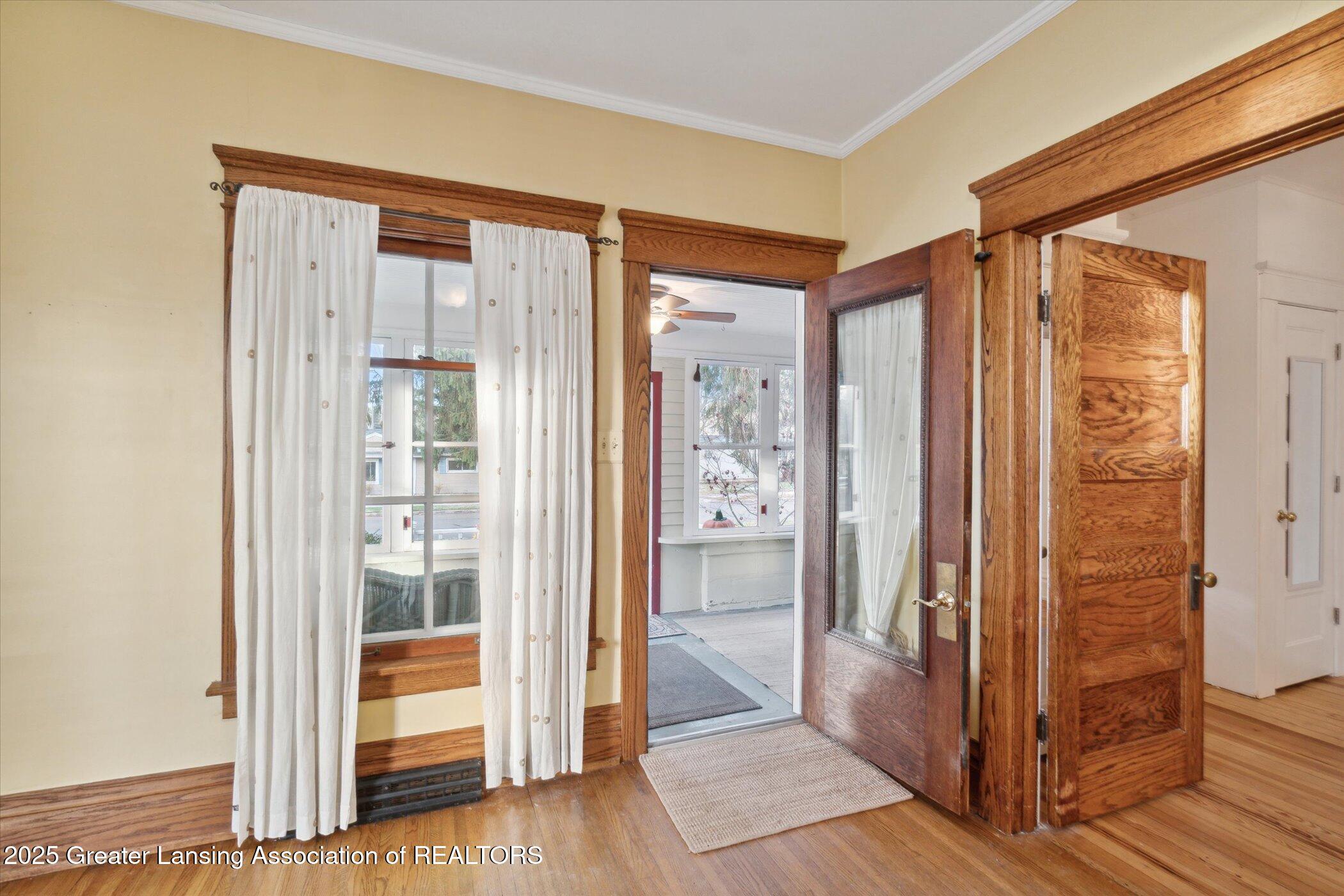 404 East Riverside Street Williamston, MI 48895 - Photo 11 of 61 15-404-E-Riverside-St-Williamston-MI-488