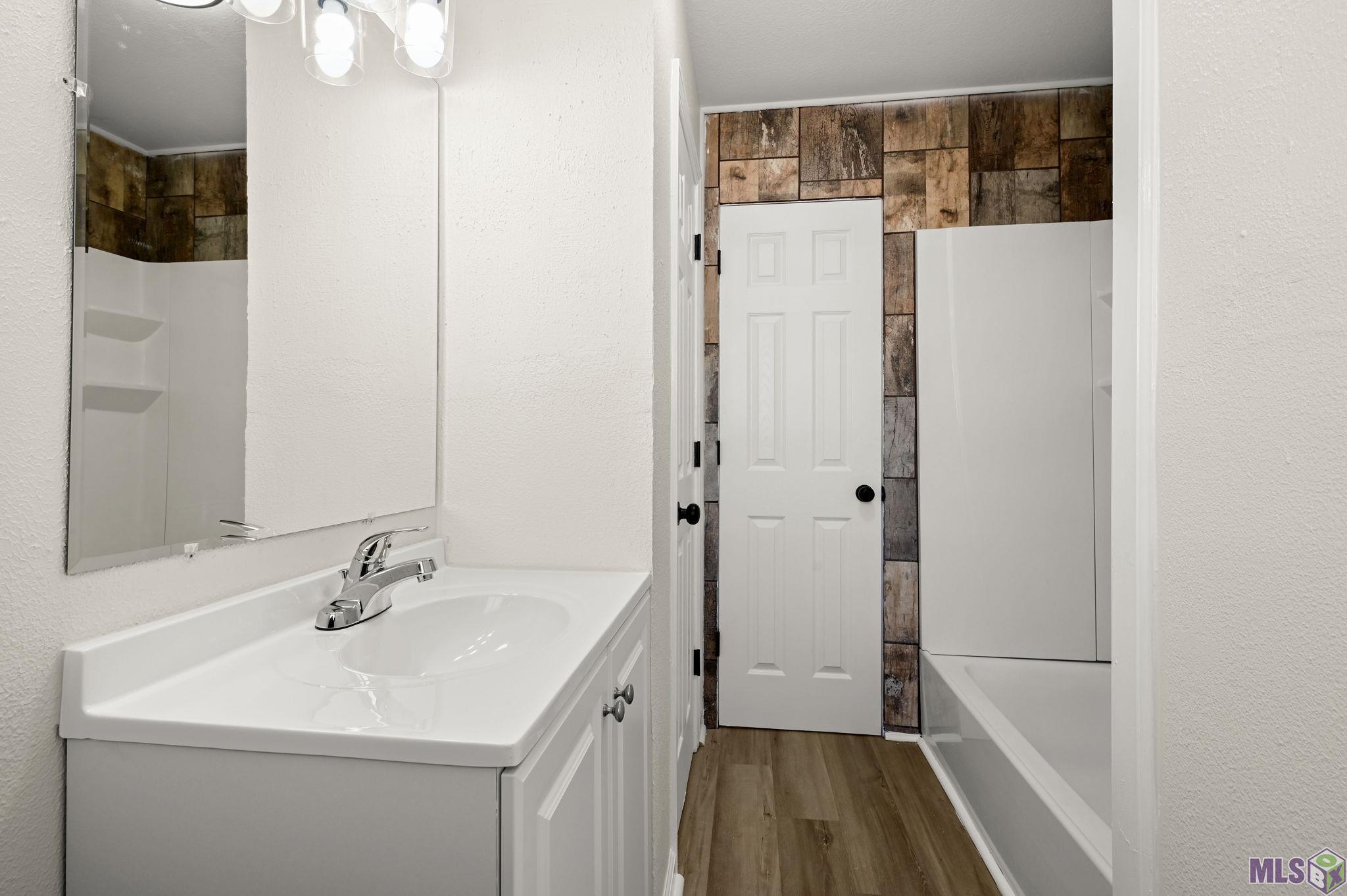 1466 Harco Drive Baton Rouge, LA 70815 - Photo 13 of 19