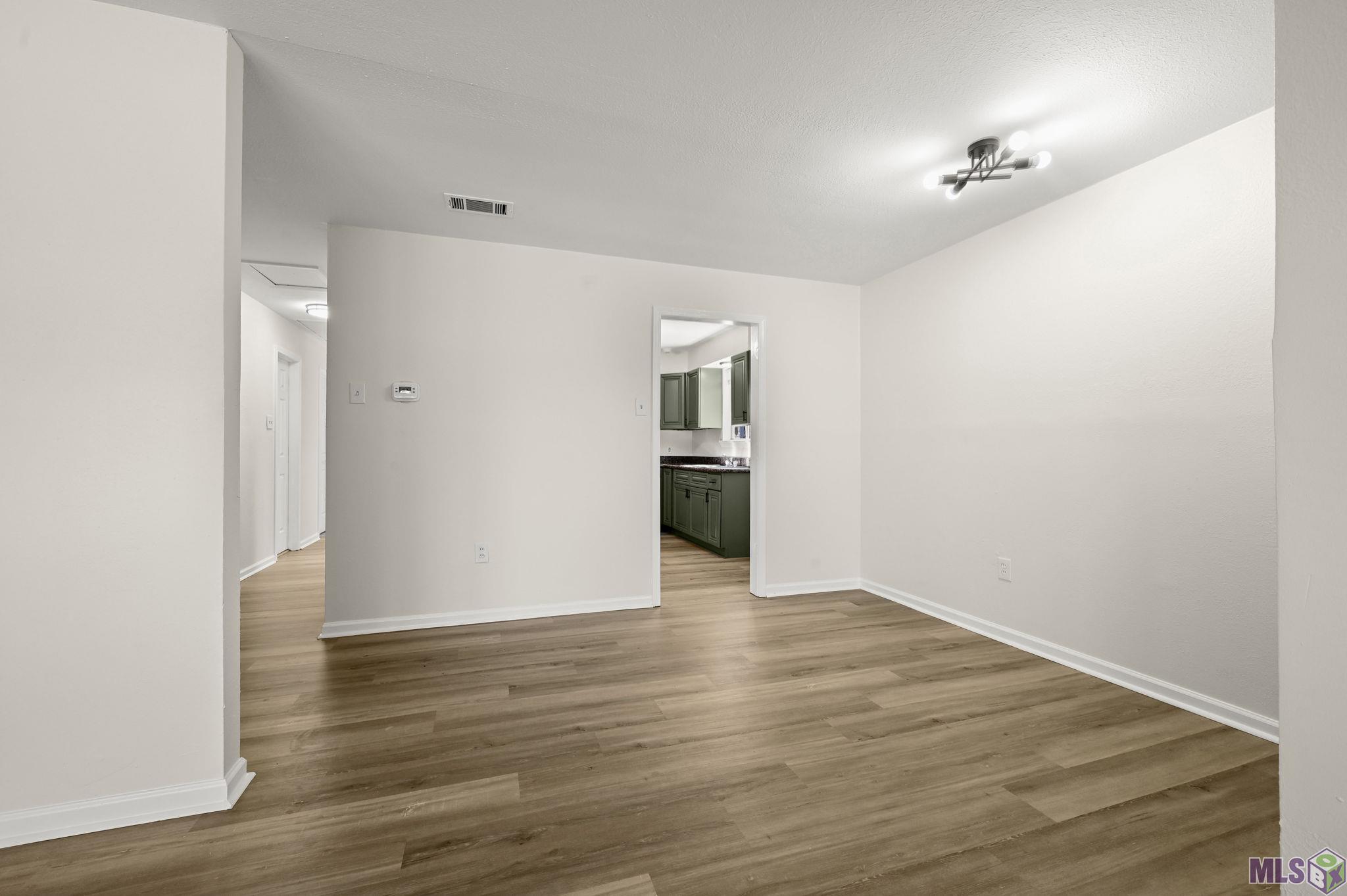 1466 Harco Drive Baton Rouge, LA 70815 - Photo 5 of 19