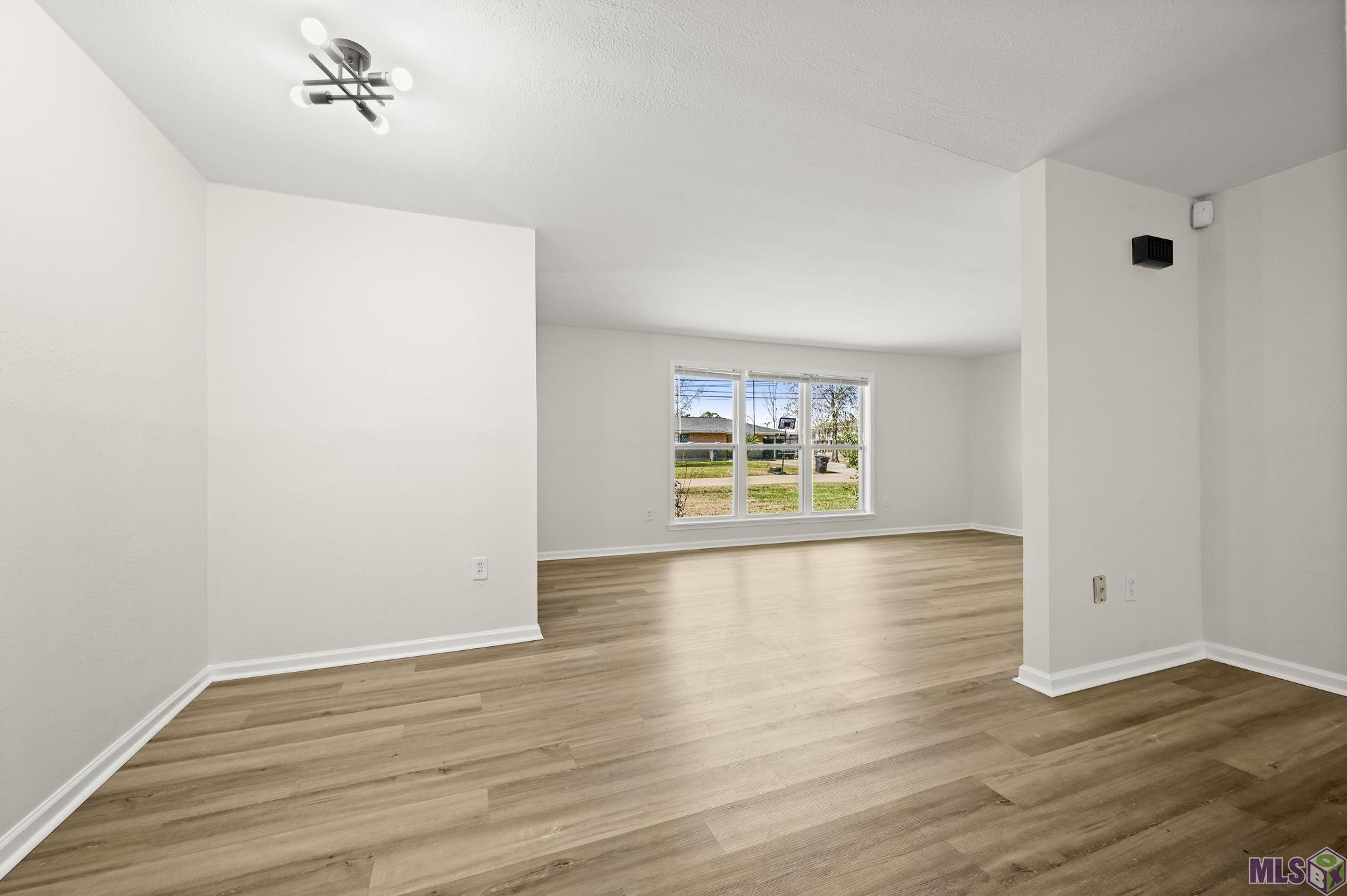 1466 Harco Drive Baton Rouge, LA 70815 - Photo 6 of 19