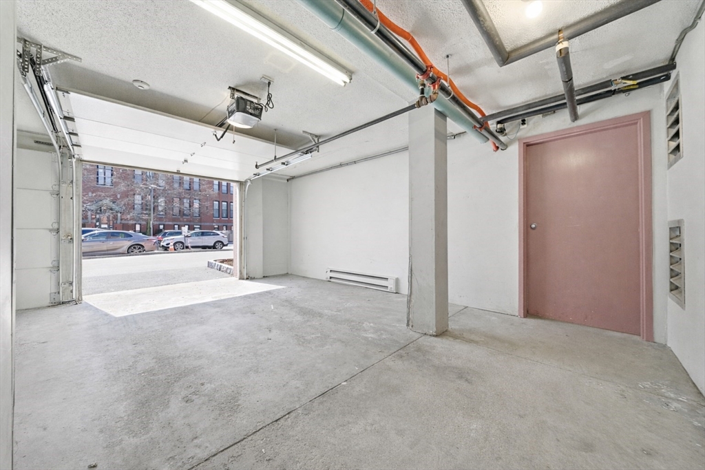 60 R Gibson Street, Unit B1 Boston, MA 02122 - Photo 26 of 28