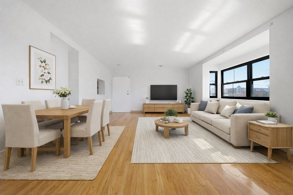 60 R Gibson Street, Unit B1 Boston, MA 02122 - Photo 3 of 28