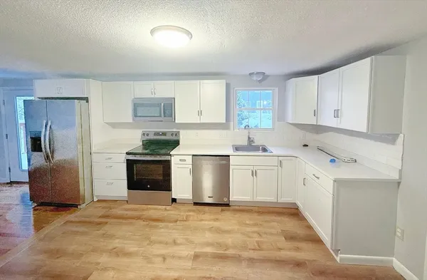 $3,300 | 264 Greene Street, Unit 264, North Andover, MA 01845