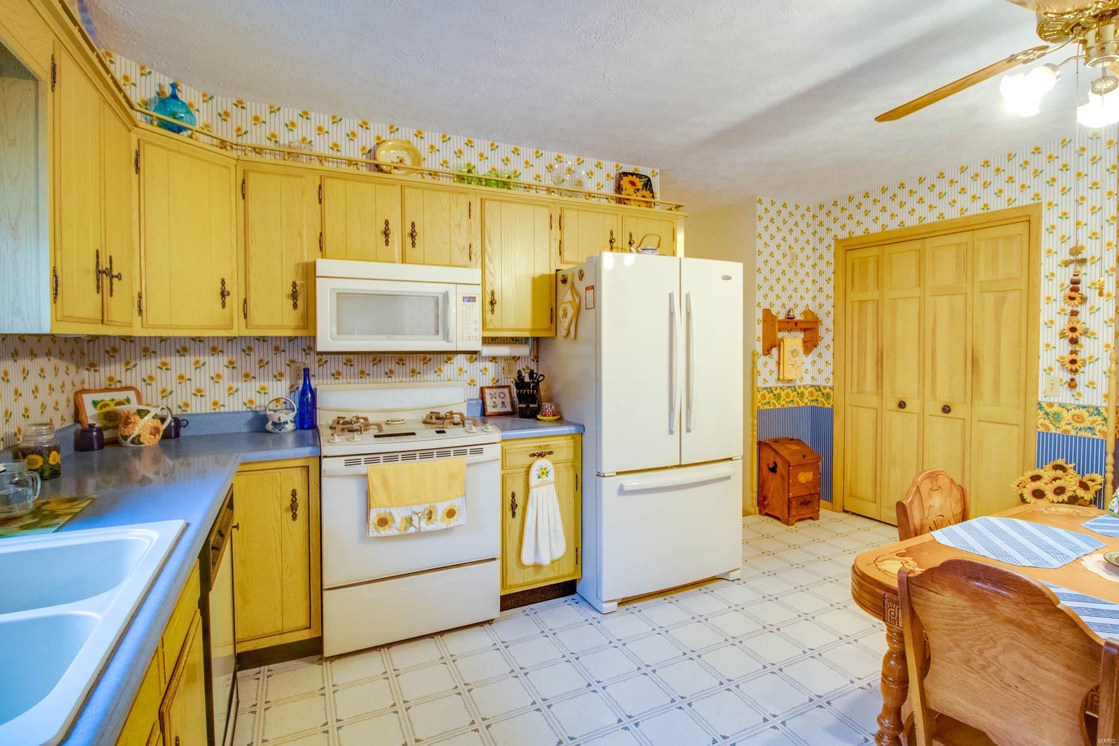 4406 Titchenal Road Brighton, IL 62012 - Photo 41 of 74