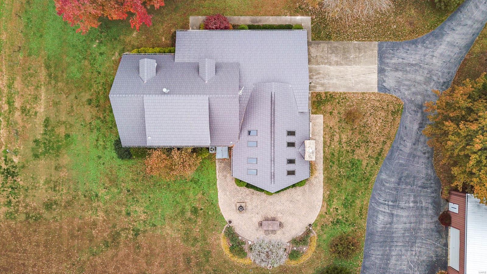 4406 Titchenal Road Brighton, IL 62012 - Photo 7 of 74