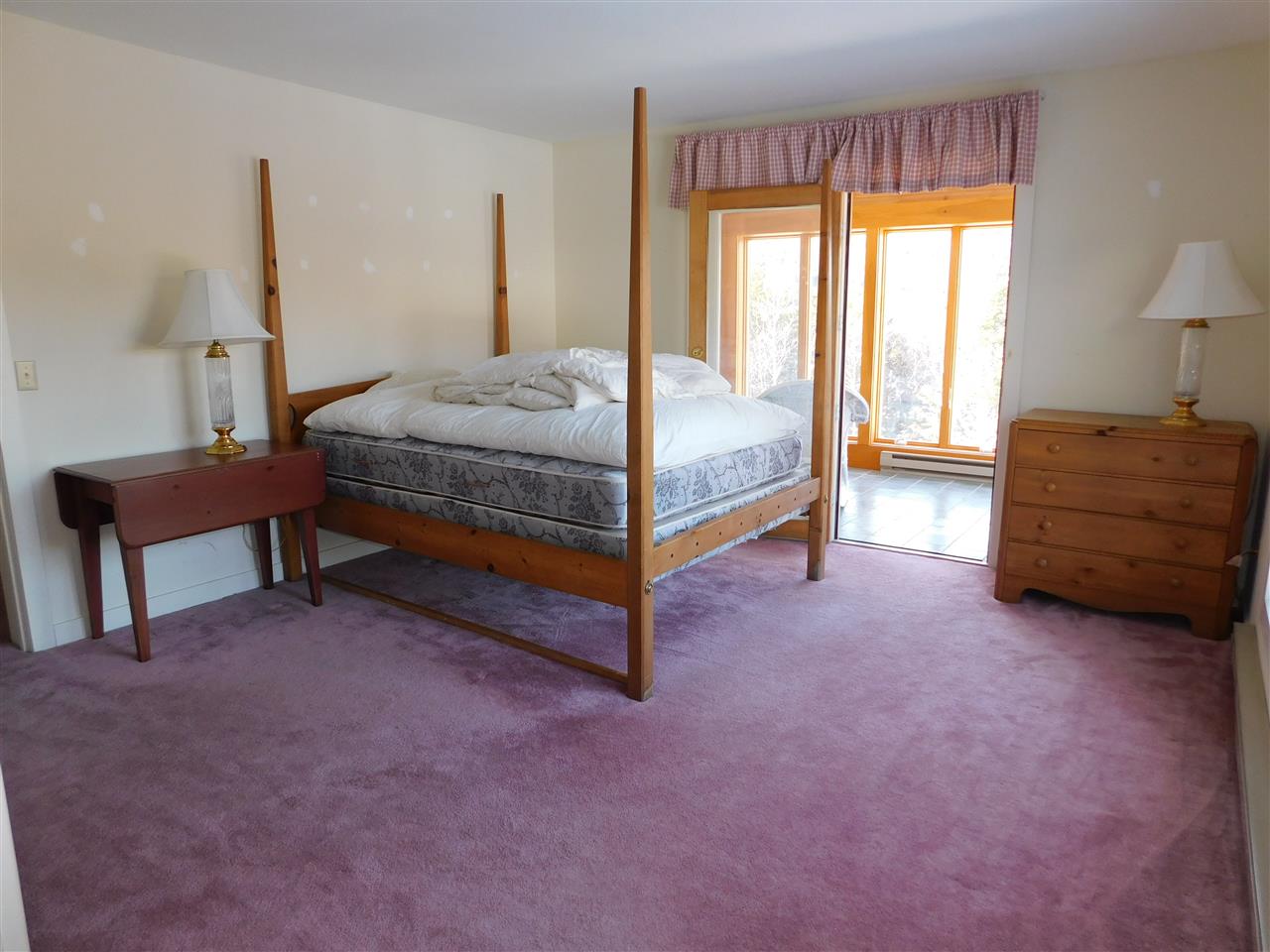 98 Noon Peak Road, Unit E4 Waterville Valley, NH 03215 - Photo 12 of 29 Gallery Image 12