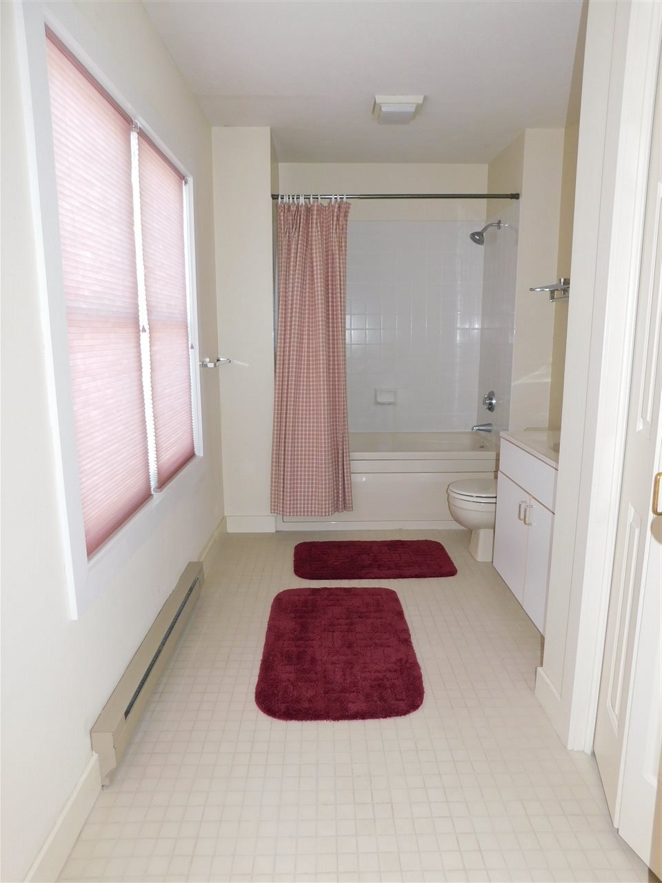 98 Noon Peak Road, Unit E4 Waterville Valley, NH 03215 - Photo 16 of 29 Gallery Image 16