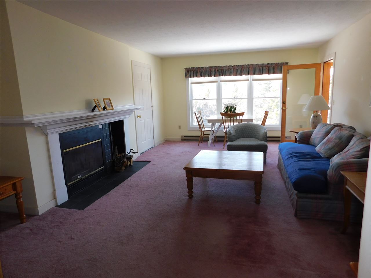 98 Noon Peak Road, Unit E4 Waterville Valley, NH 03215 - Photo 7 of 29 Gallery Image 7