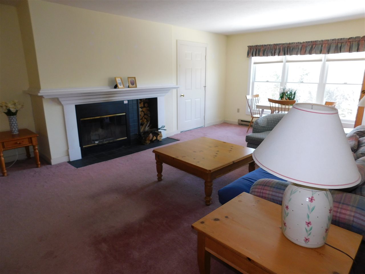 98 Noon Peak Road, Unit E4 Waterville Valley, NH 03215 - Photo 10 of 29 Gallery Image 10