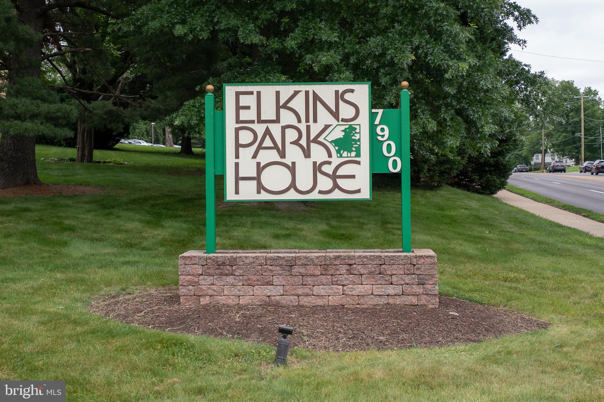 7900 Old York Road, Unit 814A Elkins Park, PA 19027 - Photo 2 of 43 a view of park with sign board