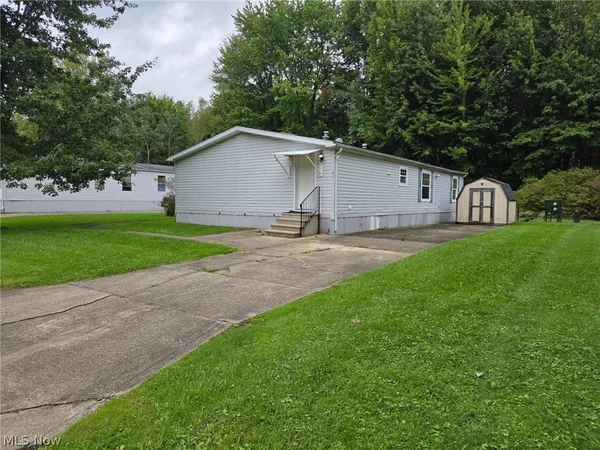 $1,320 | 3651 Austin Road, Unit N31, Geneva, OH 44041