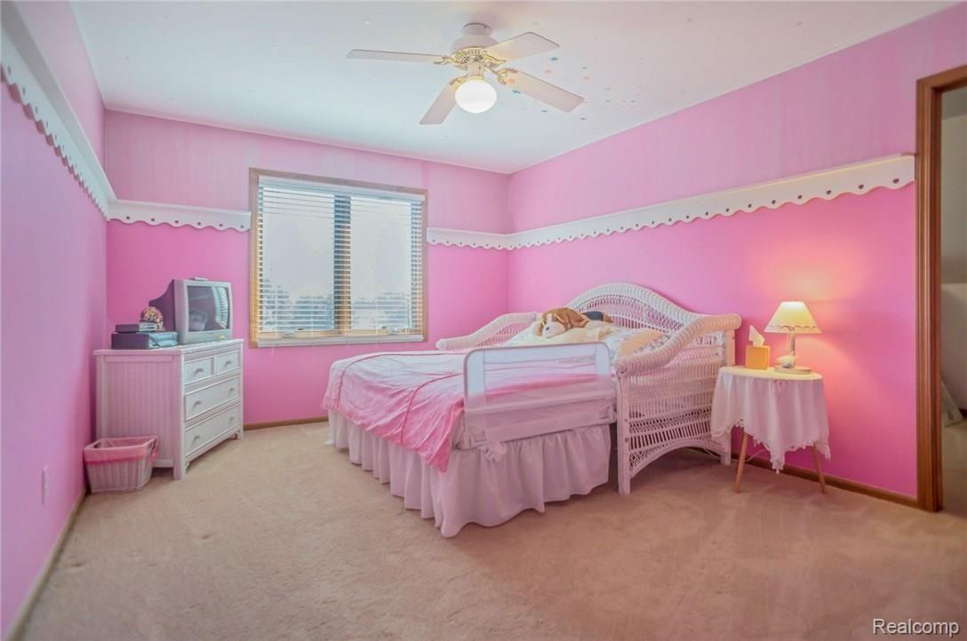 1692 Clover Ridge Drive Howell, MI 48843 - Photo 17 of 29 18.jpg