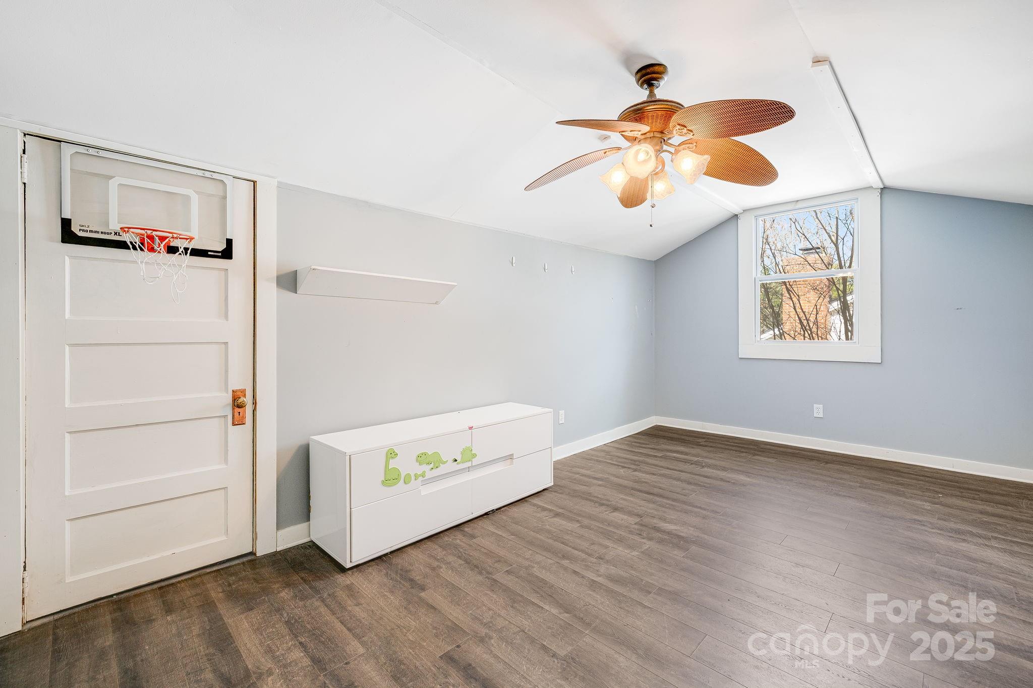 74 Beverly Road Asheville, NC 28805 - Photo 24 of 36 Gallery Image 24