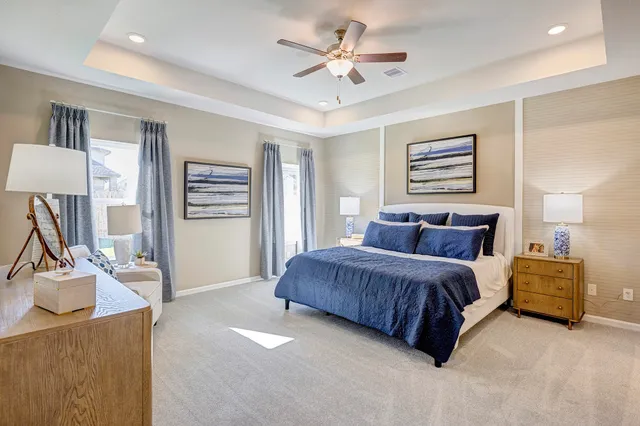 $307,642 | 410 Kendall Crest Drive, Alvin, TX 77511