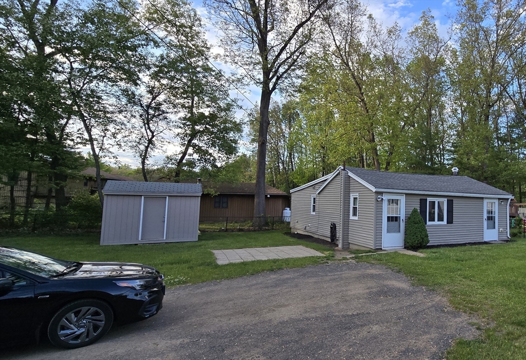 4 R Camp Jahn Road, Unit 1 Southampton, MA 01073 - Photo 1 of 15