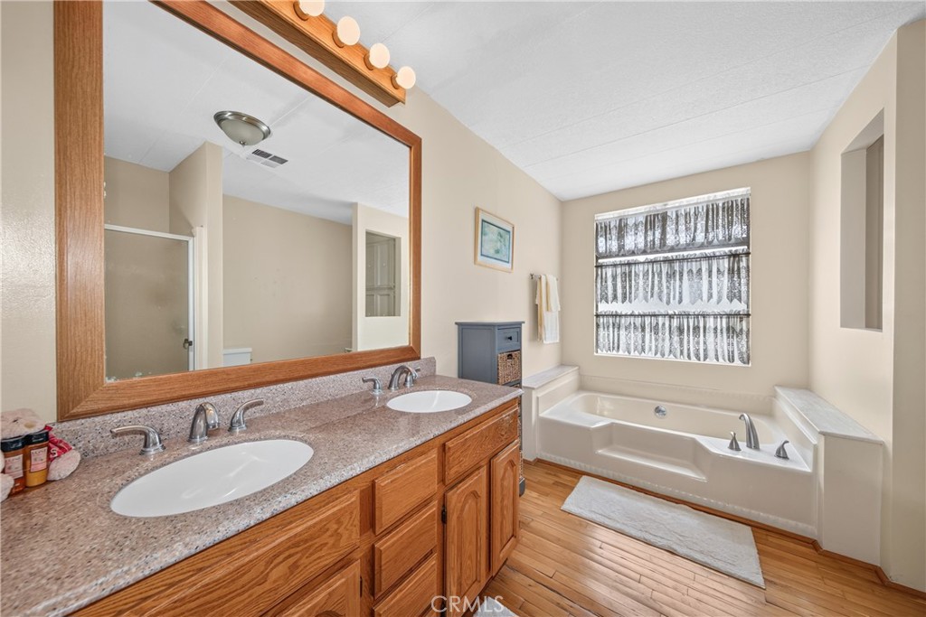 449 Crown Ridge Road Perris, CA 92570 - Photo 17 of 24 Gallery Image 17