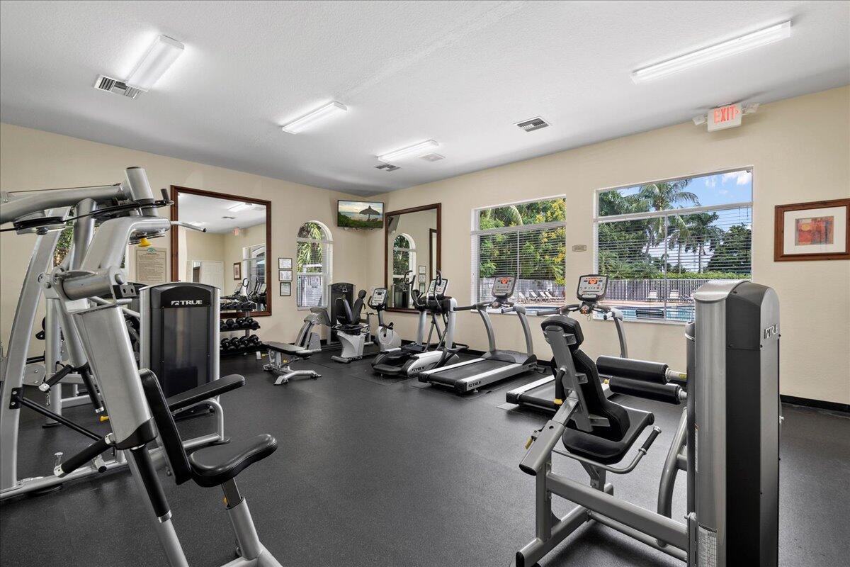8128 Big Pine Way Riviera Beach, FL 33407 - Photo 33 of 37 33-JLC_1873