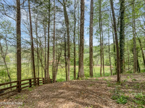 $449,000 | 151 Bethel Church Road, Townsend, TN 37882