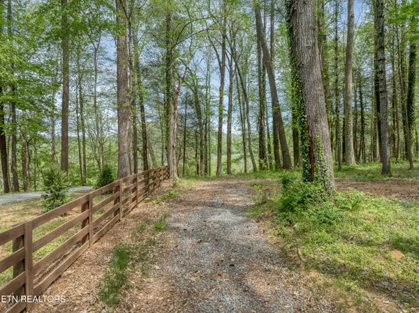 $449,000 | 151 Bethel Church Road, Townsend, TN 37882