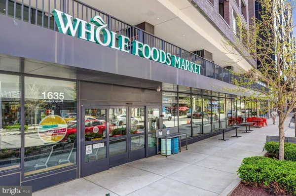 $3,099,000 | 107 Moore Avenue Southeast, Vienna, VA 22180