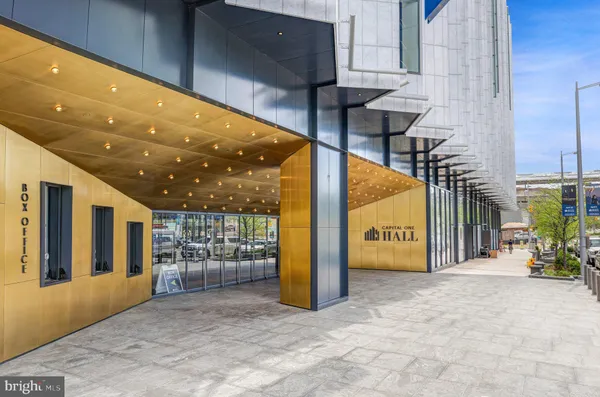 $3,099,000 | 107 Moore Avenue Southeast, Vienna, VA 22180