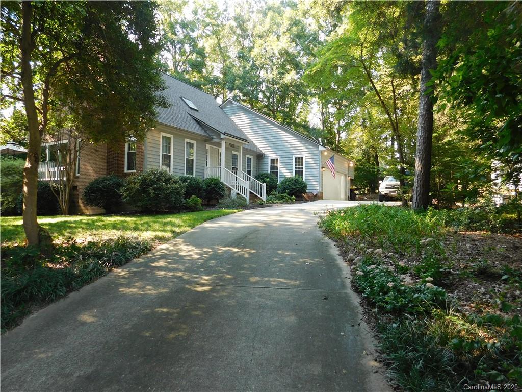3795 Lake Shore Road South Denver, NC 28037 - Photo 3 of 45 Gallery Image 3