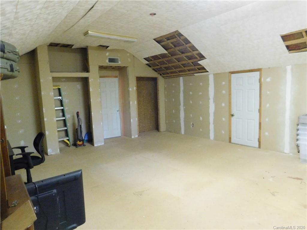 3795 Lake Shore Road South Denver, NC 28037 - Photo 42 of 45 Gallery Image 42