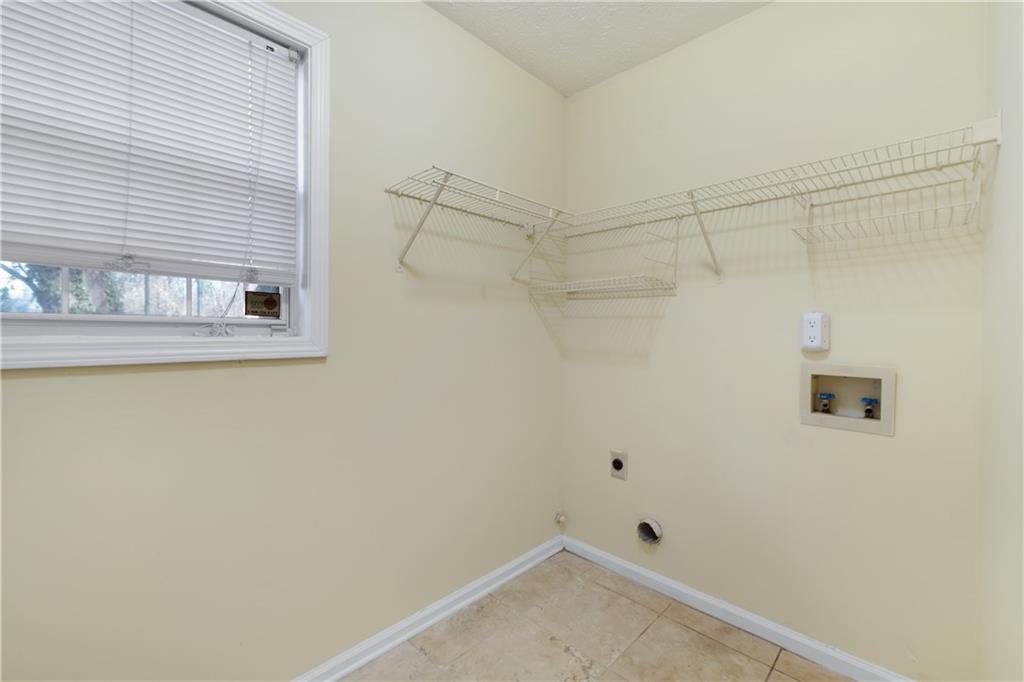 4240 Berkeley Mill Lane Duluth, GA 30096 - Photo 15 of 32 a view of a small space