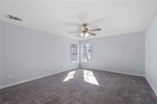 a view of empty room with window