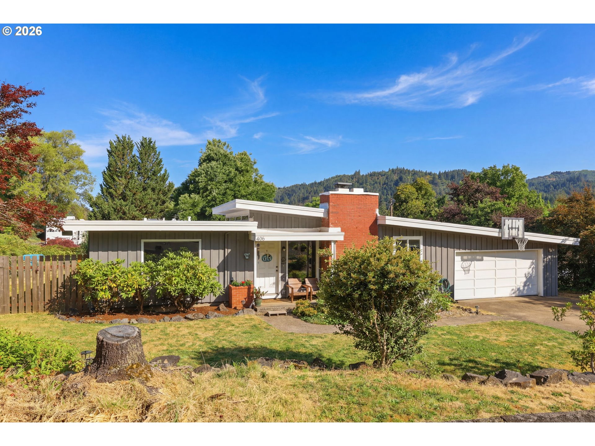 405 Kent Street Drain, OR 97435 - Photo 1 of 37 Gallery Image 1