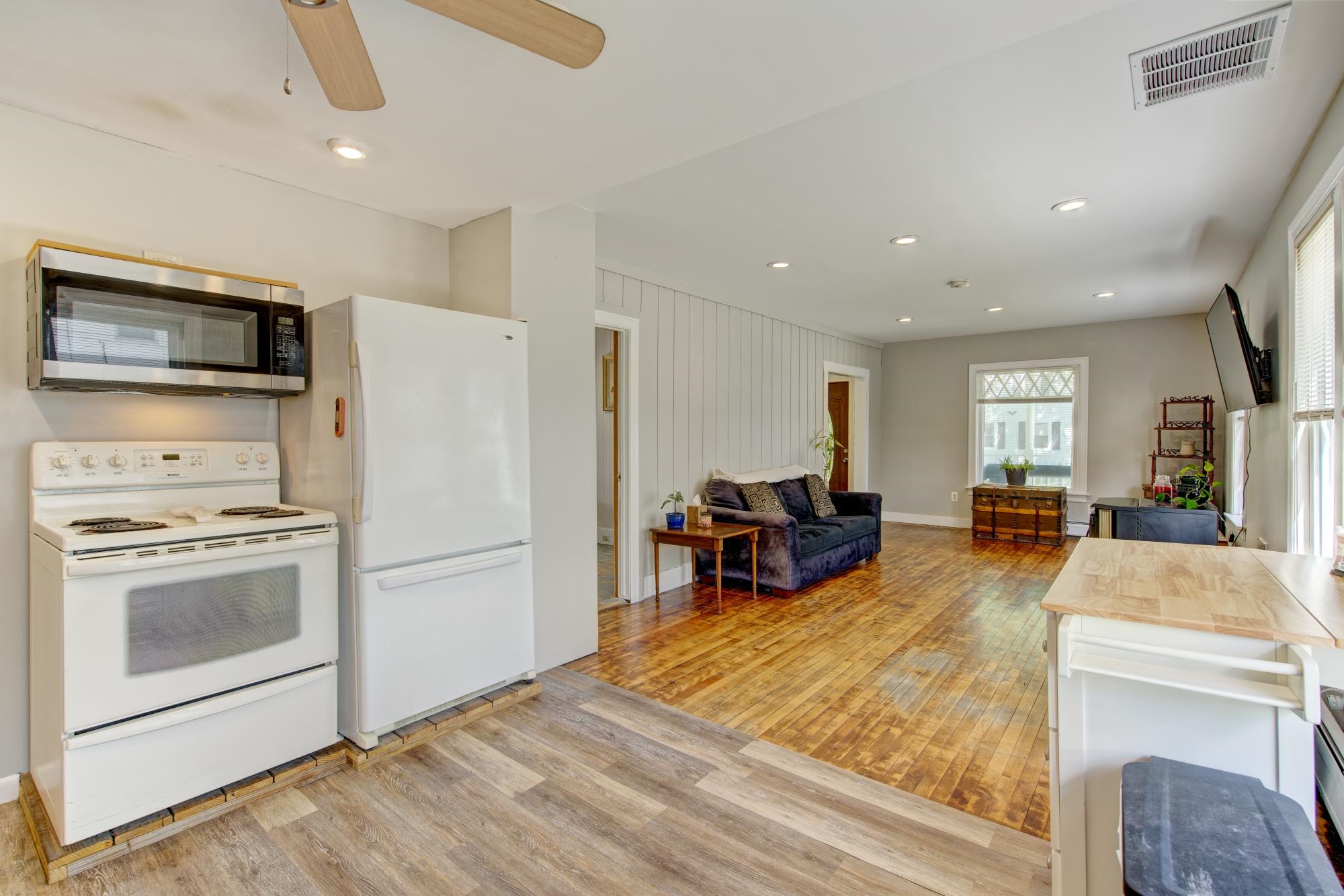 9 Deer Street Rutland, VT 05701 - Photo 13 of 40
