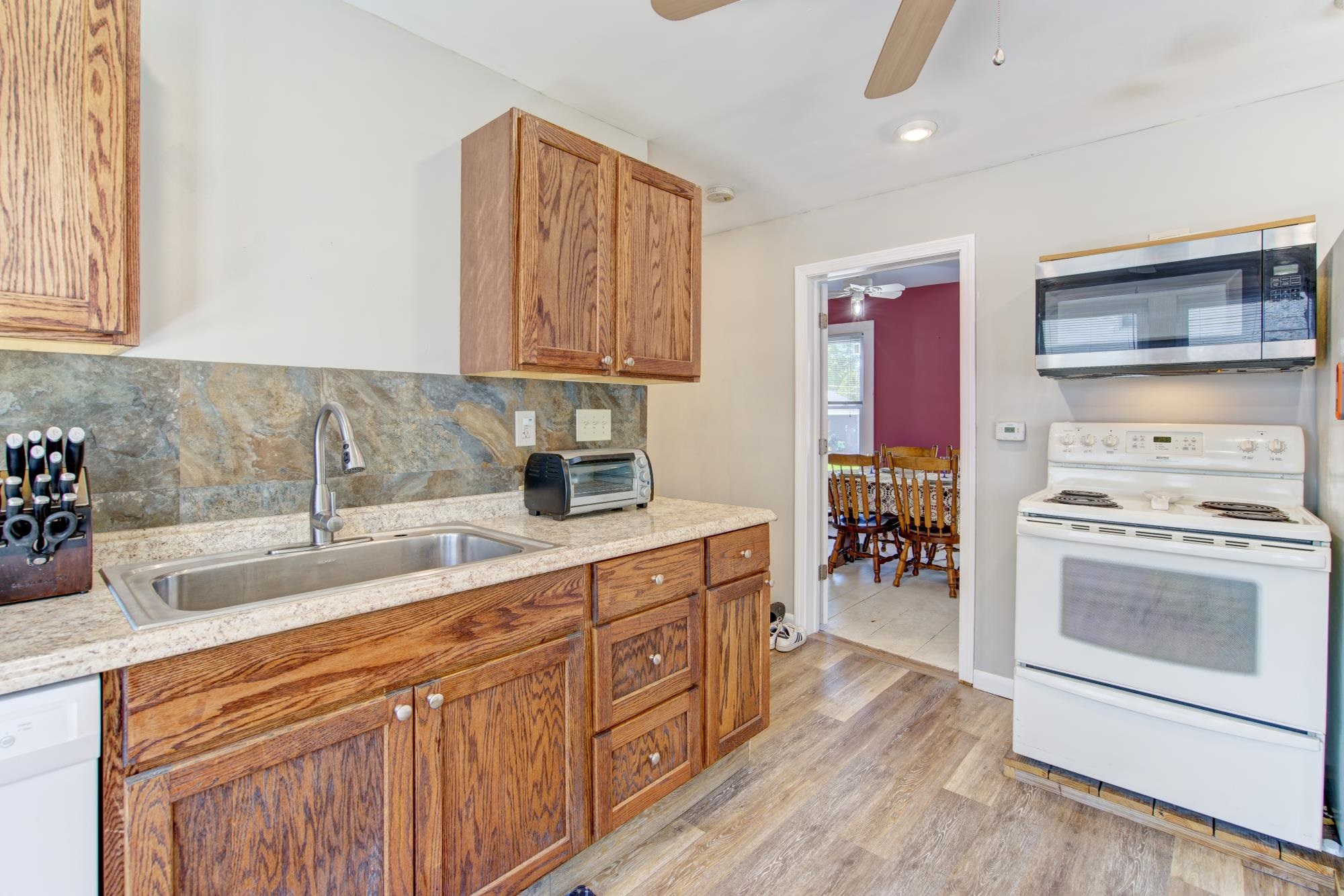 9 Deer Street Rutland, VT 05701 - Photo 14 of 40