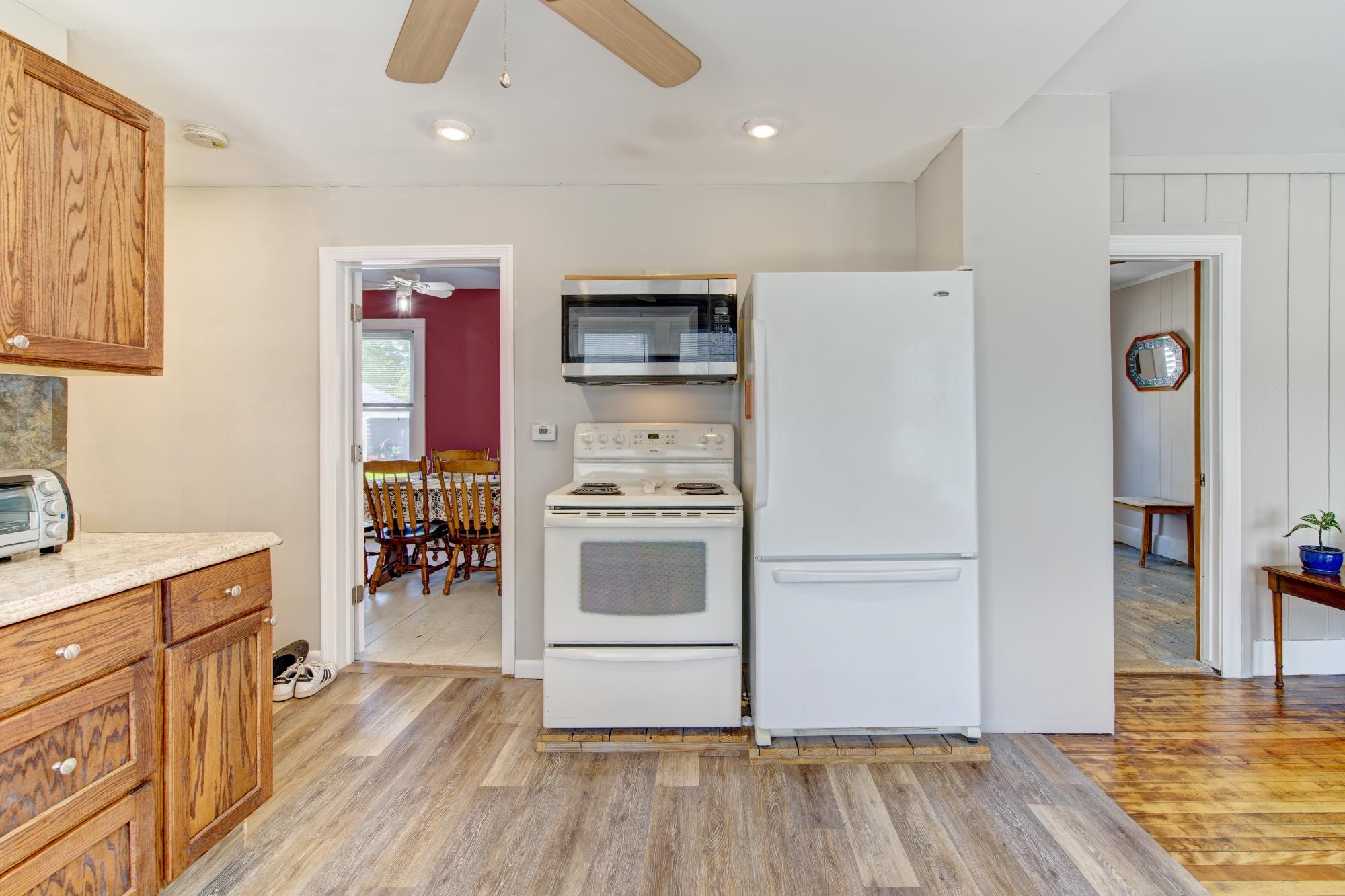 9 Deer Street Rutland, VT 05701 - Photo 15 of 40