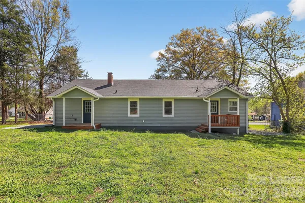 $1,650 | 510 South 12th Street, Unit A, Bessemer City, NC 28016