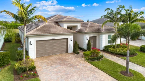 $884,900 | 11971 Southwest Still Waters Avenue, Port St. Lucie, FL 34987