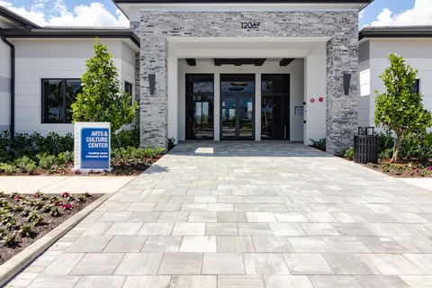 $884,900 | 11971 Southwest Still Waters Avenue, Port St. Lucie, FL 34987