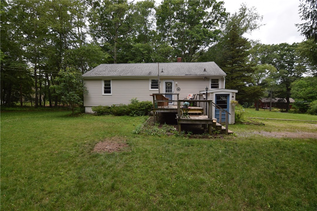 70 Maxson Hill Road Hopkinton, RI 02804 - Photo 2 of 36