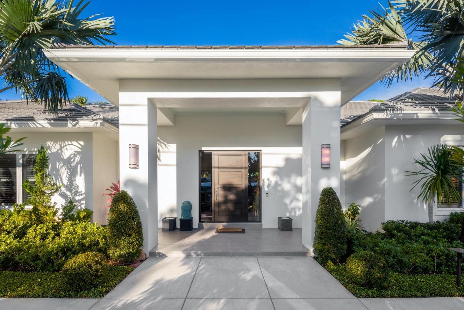 598 Northwest 9th Court Boca Raton, FL 33486 - Photo 3 of 28 3