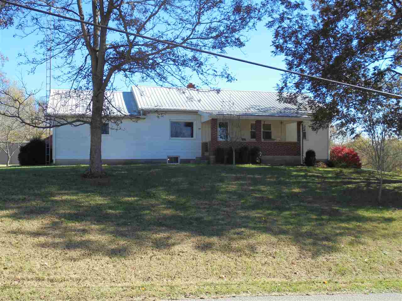 12434 Tunnelton Road Bedford, IN 47421 - Photo 1 of 21