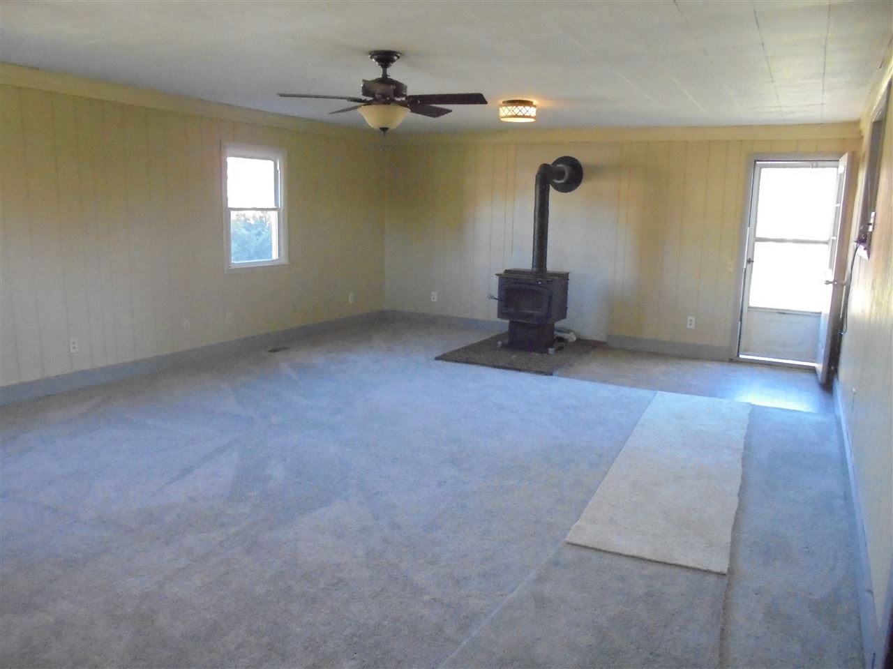12434 Tunnelton Road Bedford, IN 47421 - Photo 11 of 21